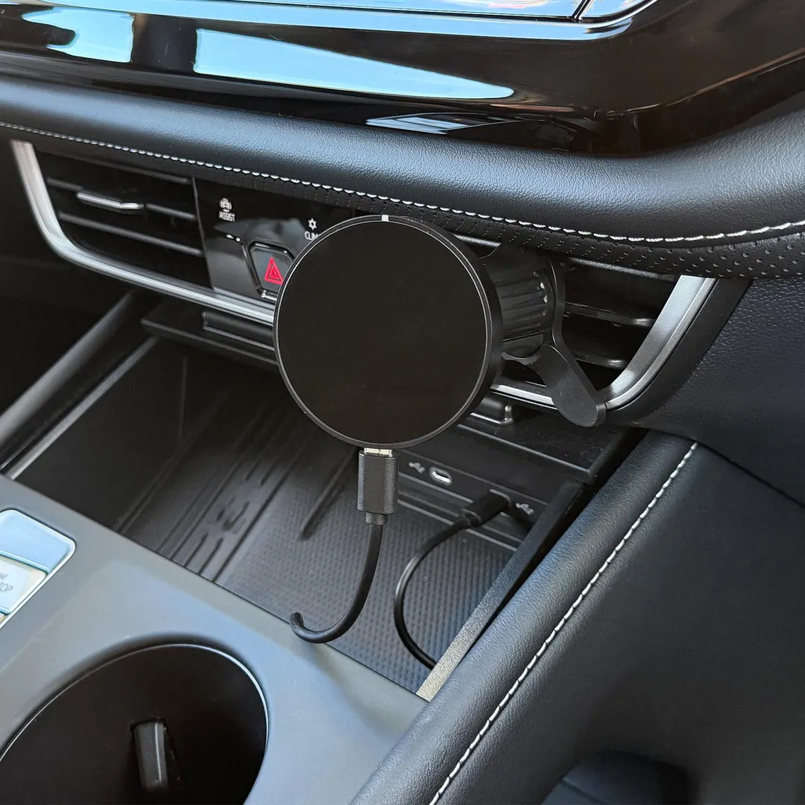 15W Magnetic Air Vent Wireless Car Charger Mount